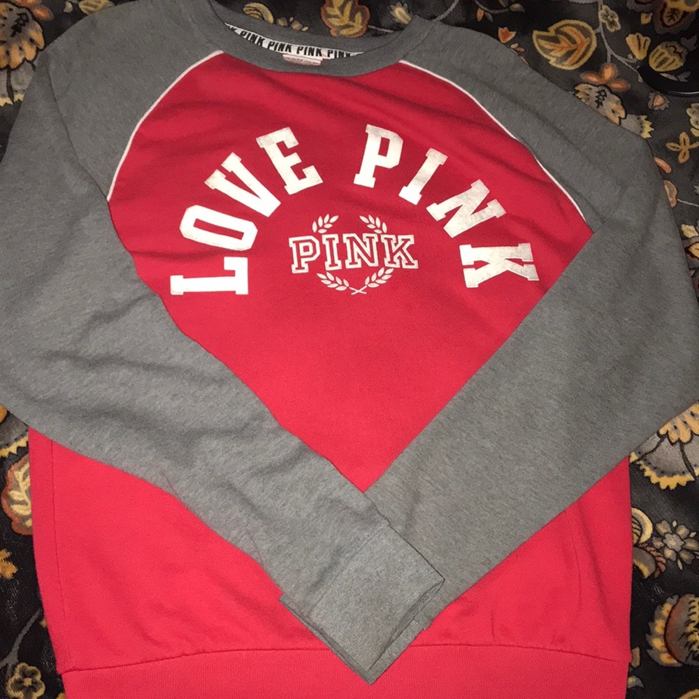 Grey and red Victoria’s Secrets!